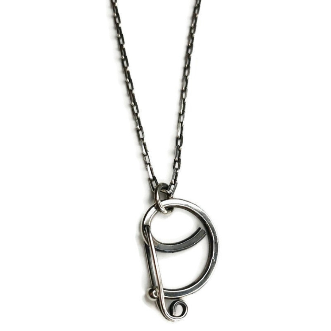 The Elegant Wedding Ring Holder Necklace - A Thoughtful Gift for Doctors