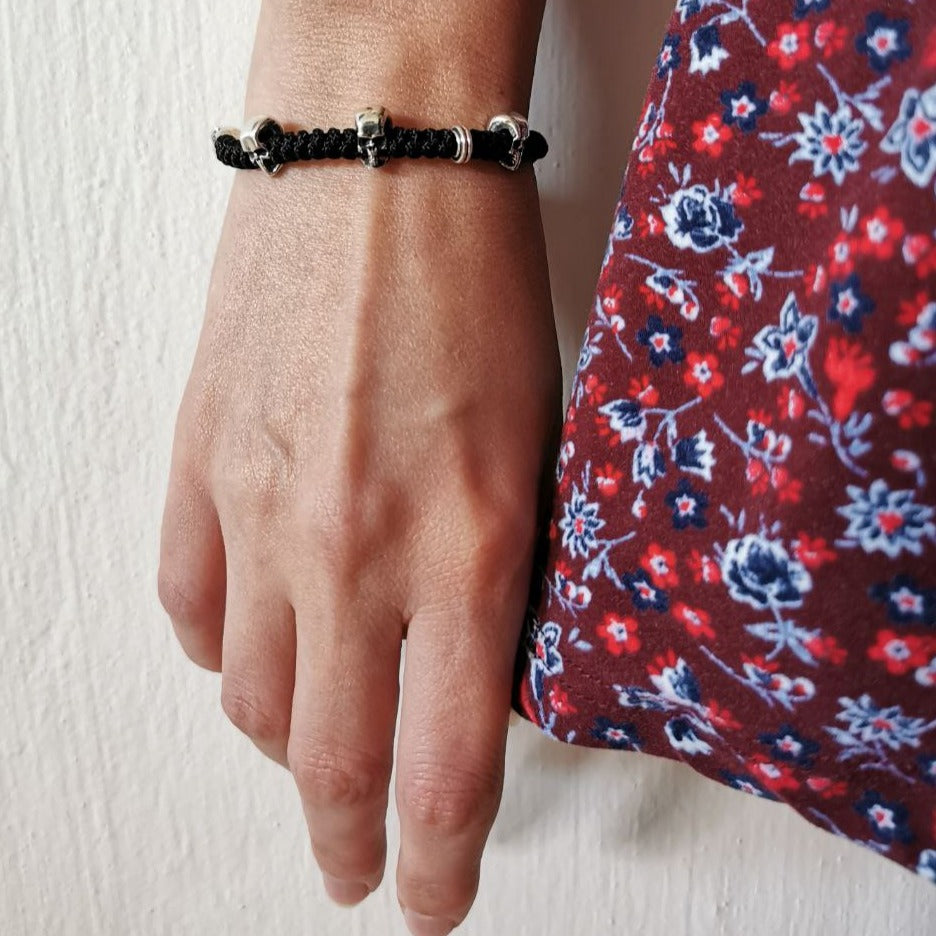 Sterling Silver Macrame Bracelet with Skulls and Spiral Stoppers - Unique 'Six' Clasp Design