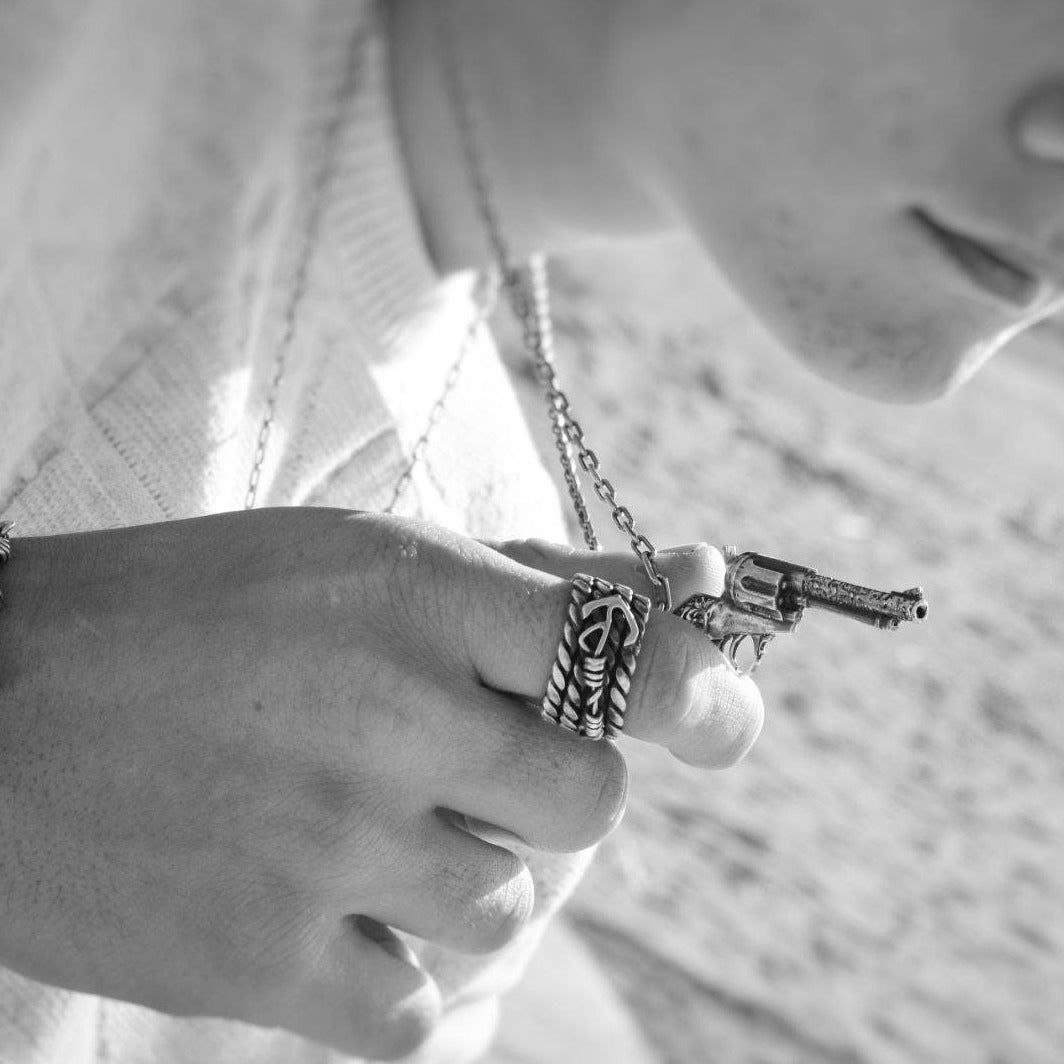 Colt revolver necklace in silver, wild old west jewelry for men