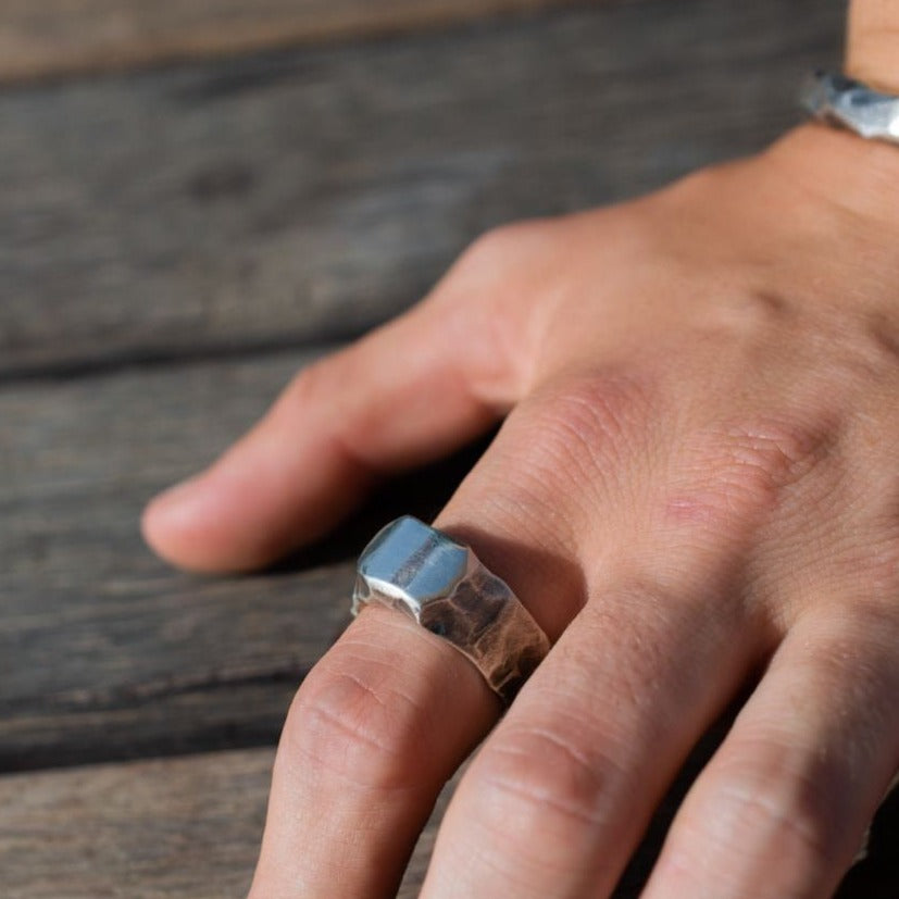 silver polished signet ring