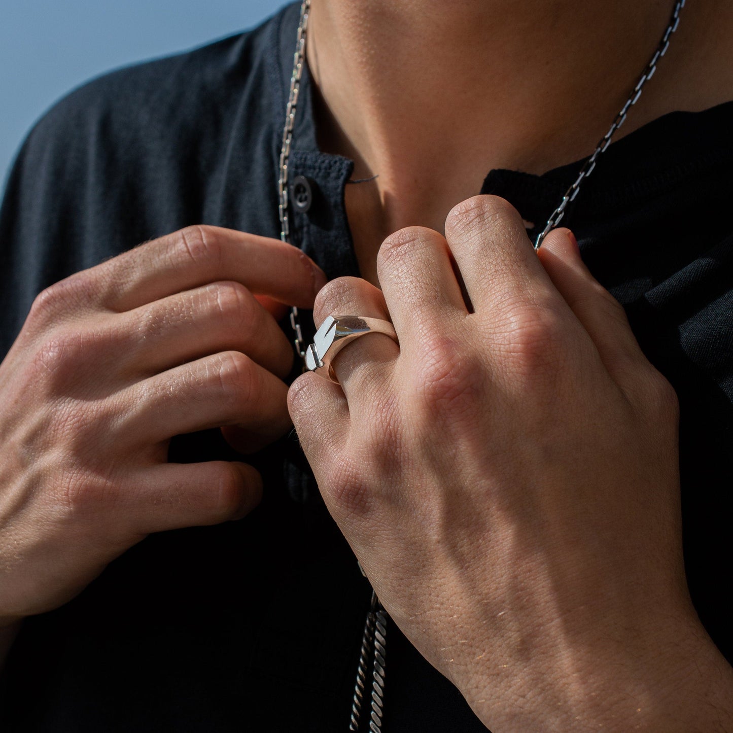 Geometric Avant-Garde Ring - A Minimalist Masterpiece