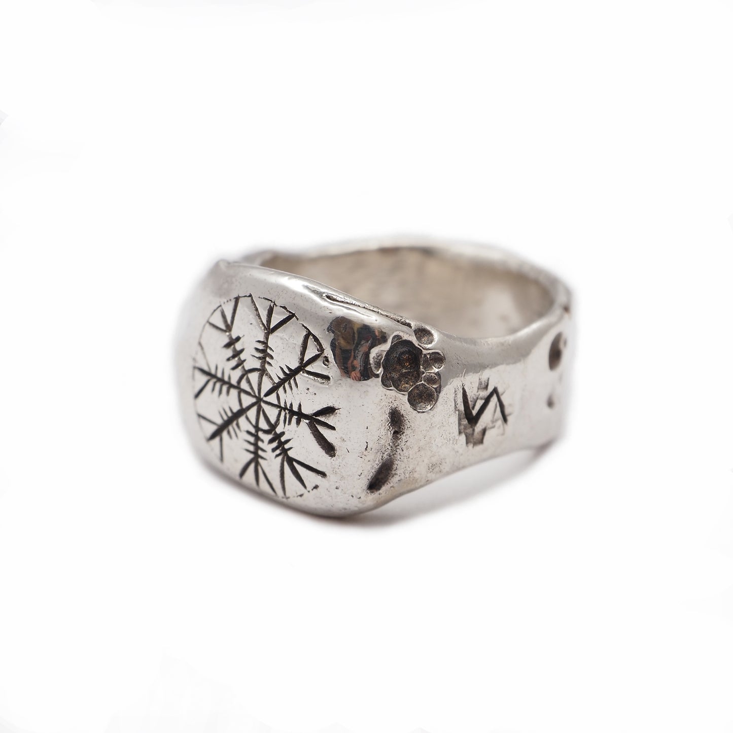 scandinavian_ring